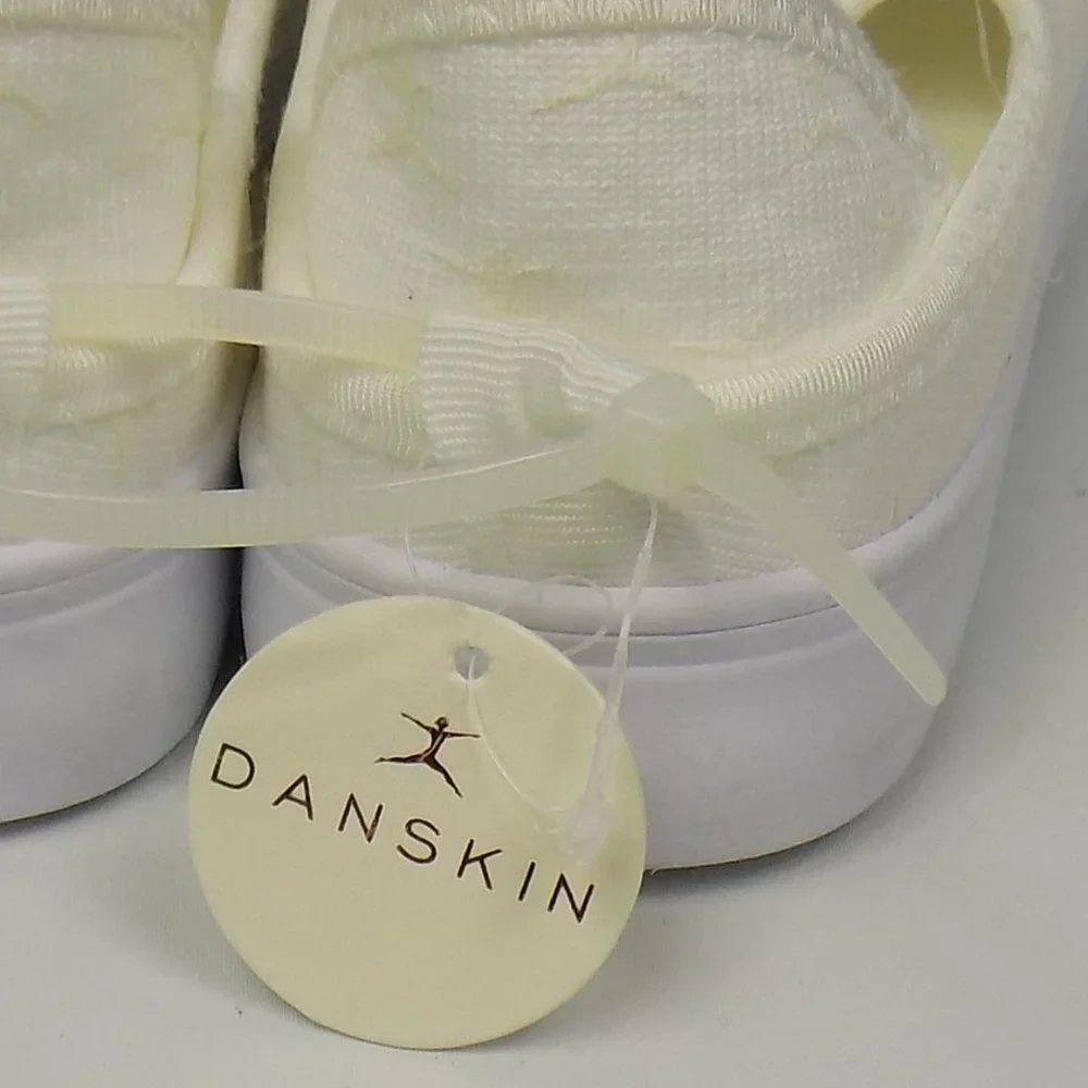 Danskin Unique Vegan Textile Ultra Light Comfort Memory Foam Slip-Ons Sz 8.5 NWT - Picture 10 of 14